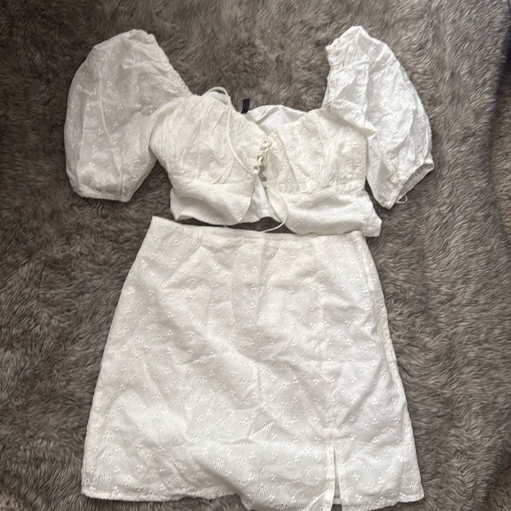 White cotton skirt set